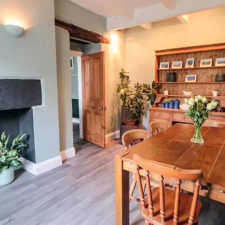 Fair Holme * Saltburn-by-the-Sea